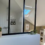 Bed & Breakfast La Maison Du Cerisier - D'hotes 3*