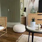 Bed & Breakfast La Maison Du Cerisier - D'hotes Senlis (Oise)