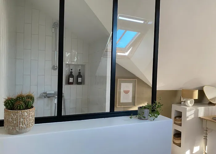 Bed & Breakfast La Maison Du Cerisier - D'hotes 3*